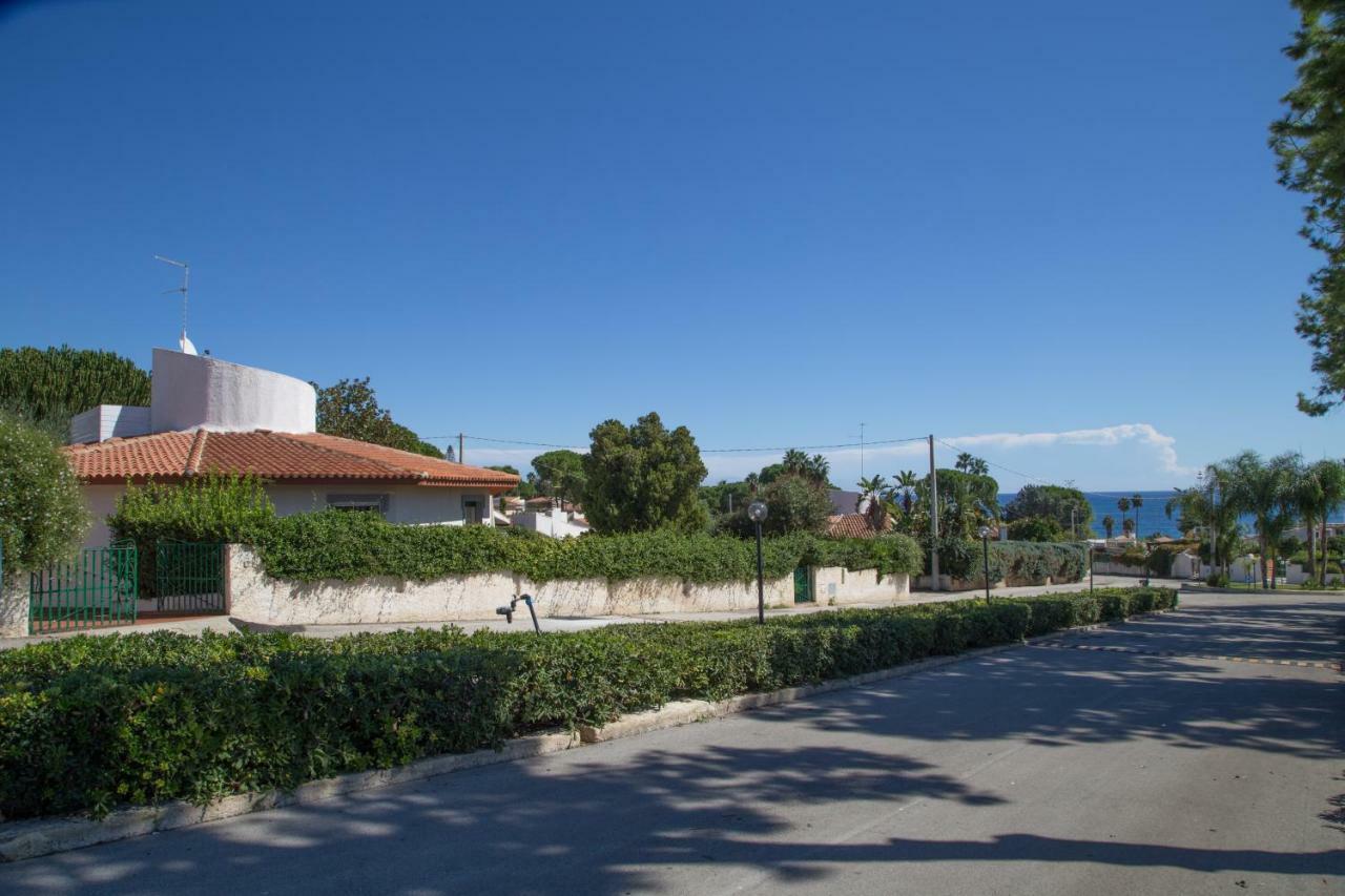 Villa Iaia Fontane Bianche Exterior foto